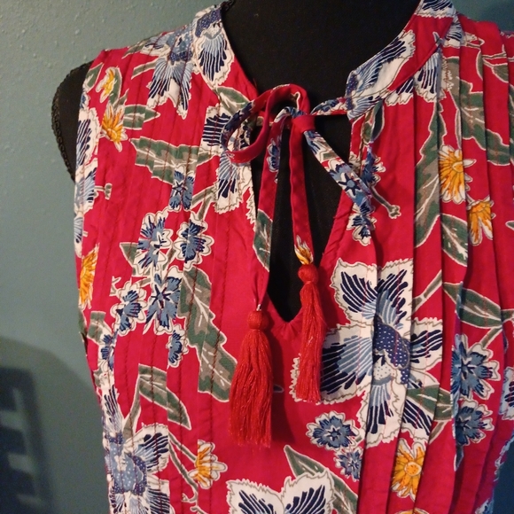 Dress - Picture 3 of 5